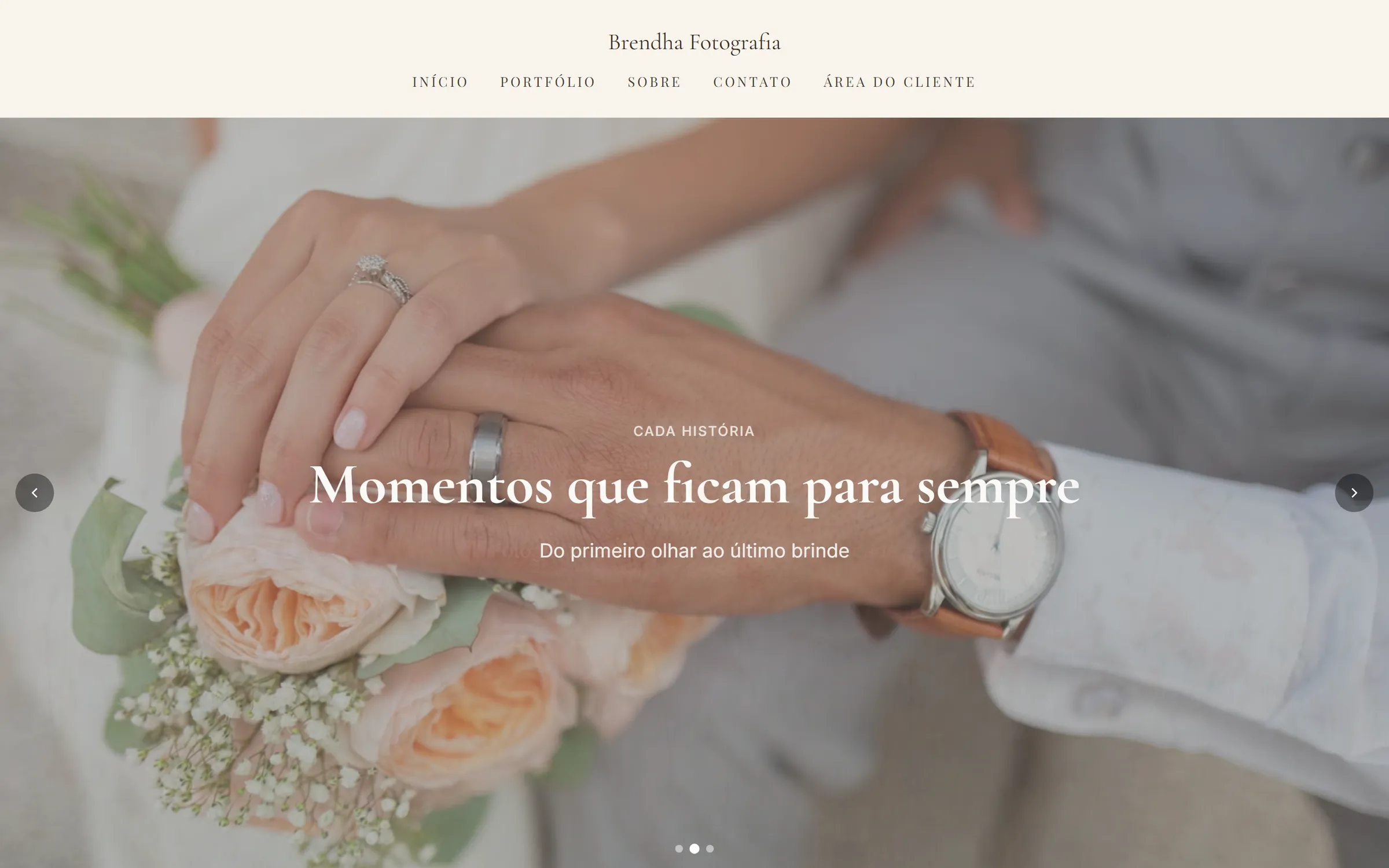 Site profissional de um estúdio de fotografia criado na Mekan Foto, com menu, foto de capa em tela cheia e chamada principal